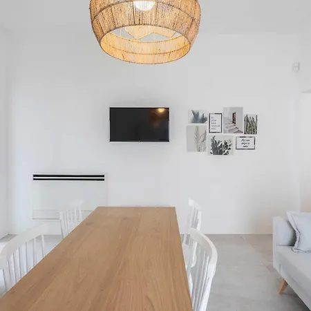 Casa de Férias Dimora Dei Maestri-camera Con Veranda E Bagno Privati Felline