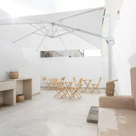 Dimora Dei Maestri-camera Con Veranda E Bagno Privati * Felline