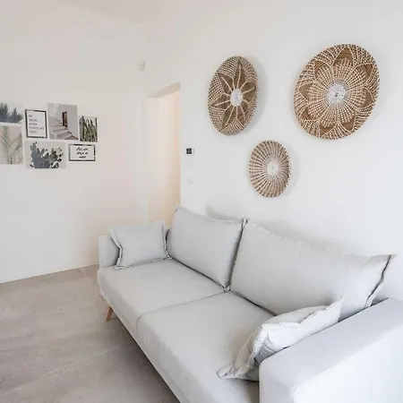 Dimora Dei Maestri-camera Con Veranda E Bagno Privati Holiday home Felline