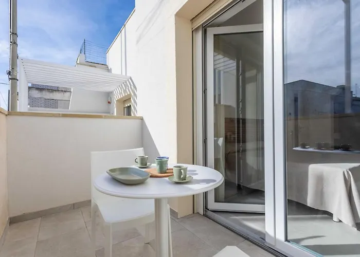 Dimora Dei Maestri-camera Con Veranda E Bagno Privati بيت للعطل Felline